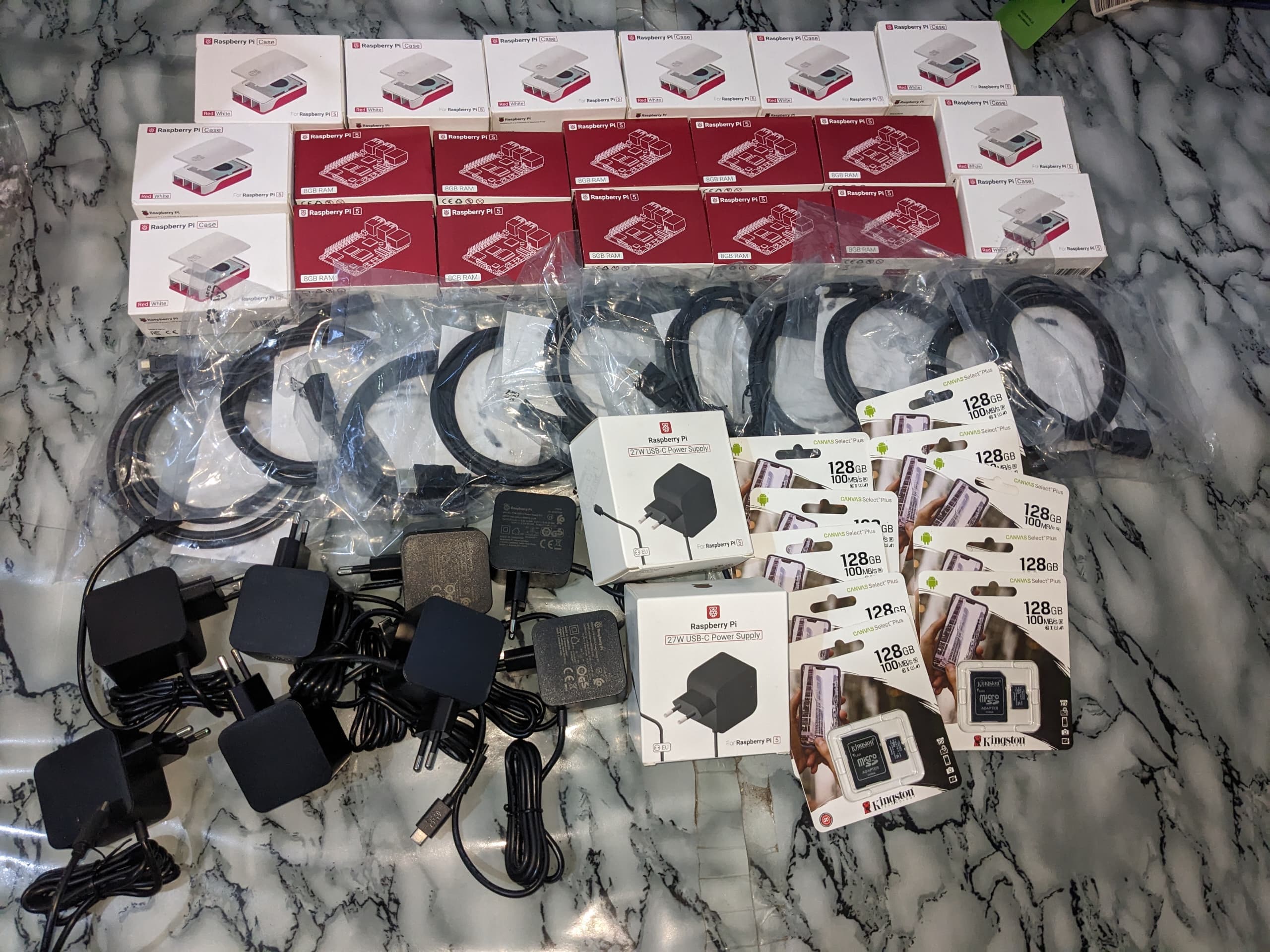 logos-raspberry-pi-august.jpg logos-raspberry-pi-august.jpg